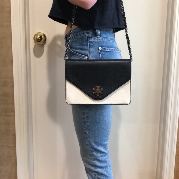 Tory Burch Handbags - Tory Burch Bag